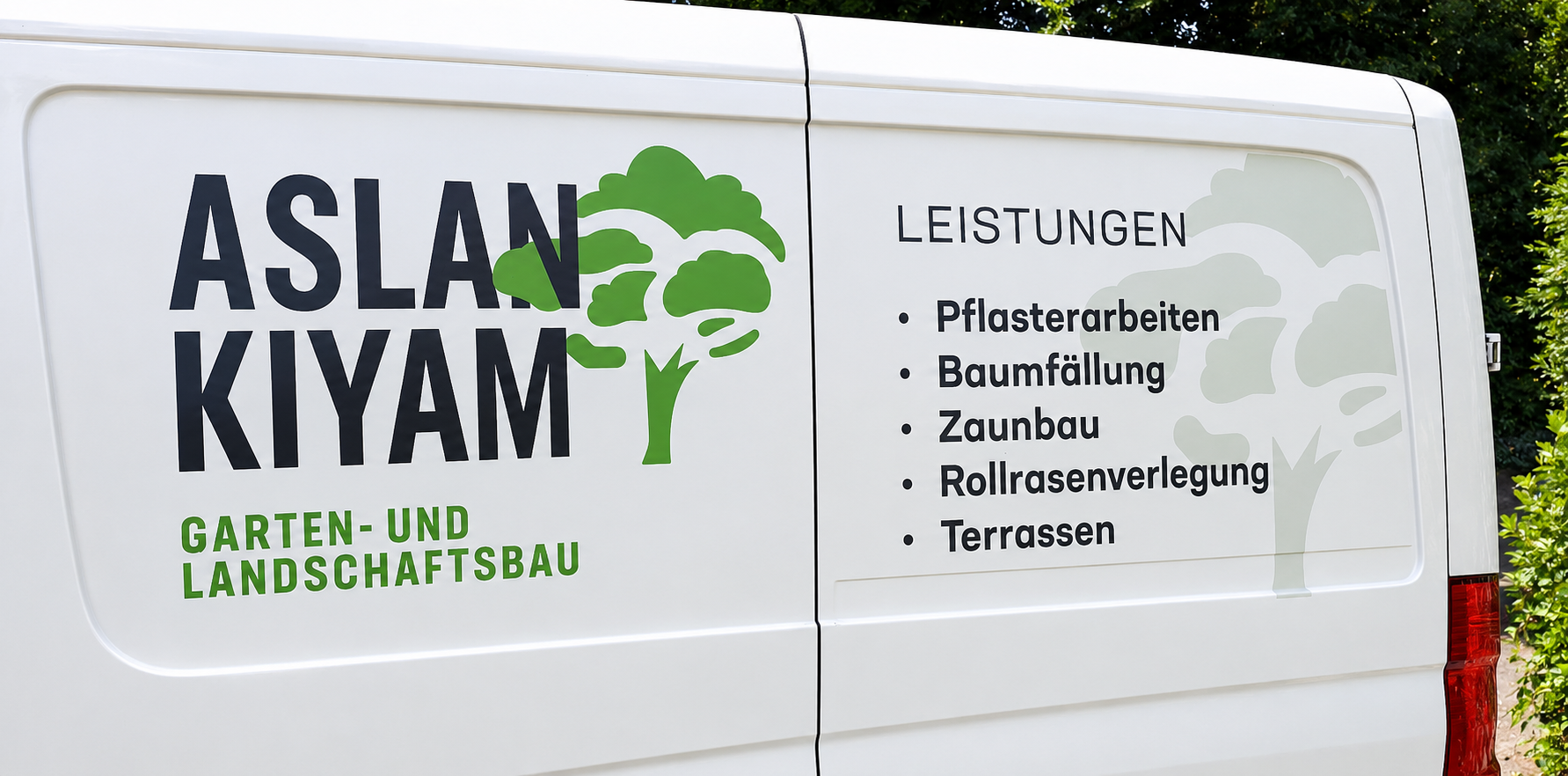 Kiyam Aslan GbR Garten- und Landschaftsbau Krefeld – Firmenfahrzeug mit Leistungsübersicht